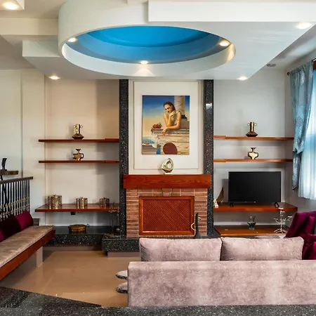 Diamanti Prime Location Villa *