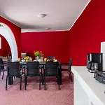 Diamanti Prime Location Vilă *