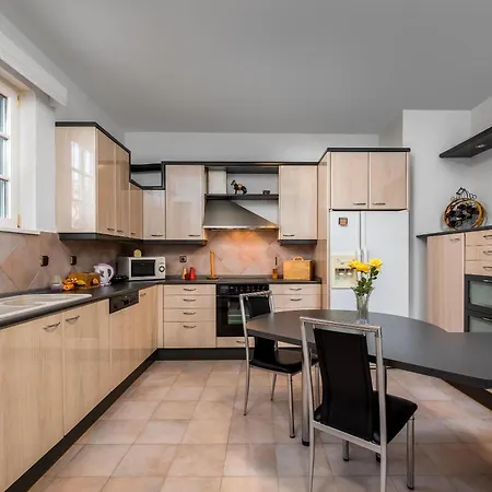 Diamanti Prime Location Villa Rhodes City