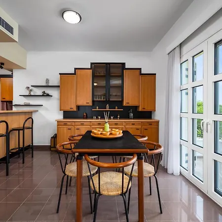 Diamanti Luxury Rhodes City