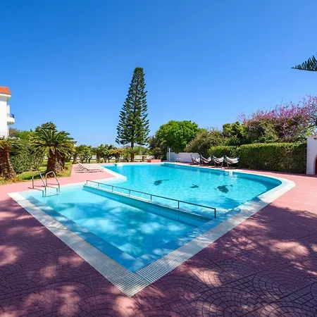 Diamanti Luxury Villa *