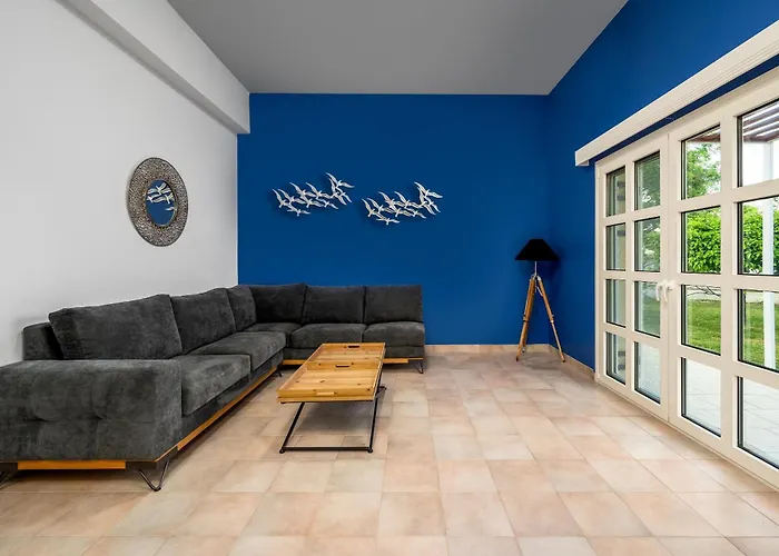 Villa Diamanti Prime Location *