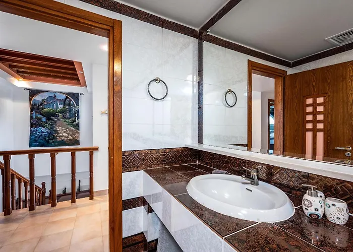 Diamanti Prime Location *